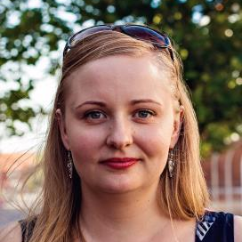 Dr Anna Gajda